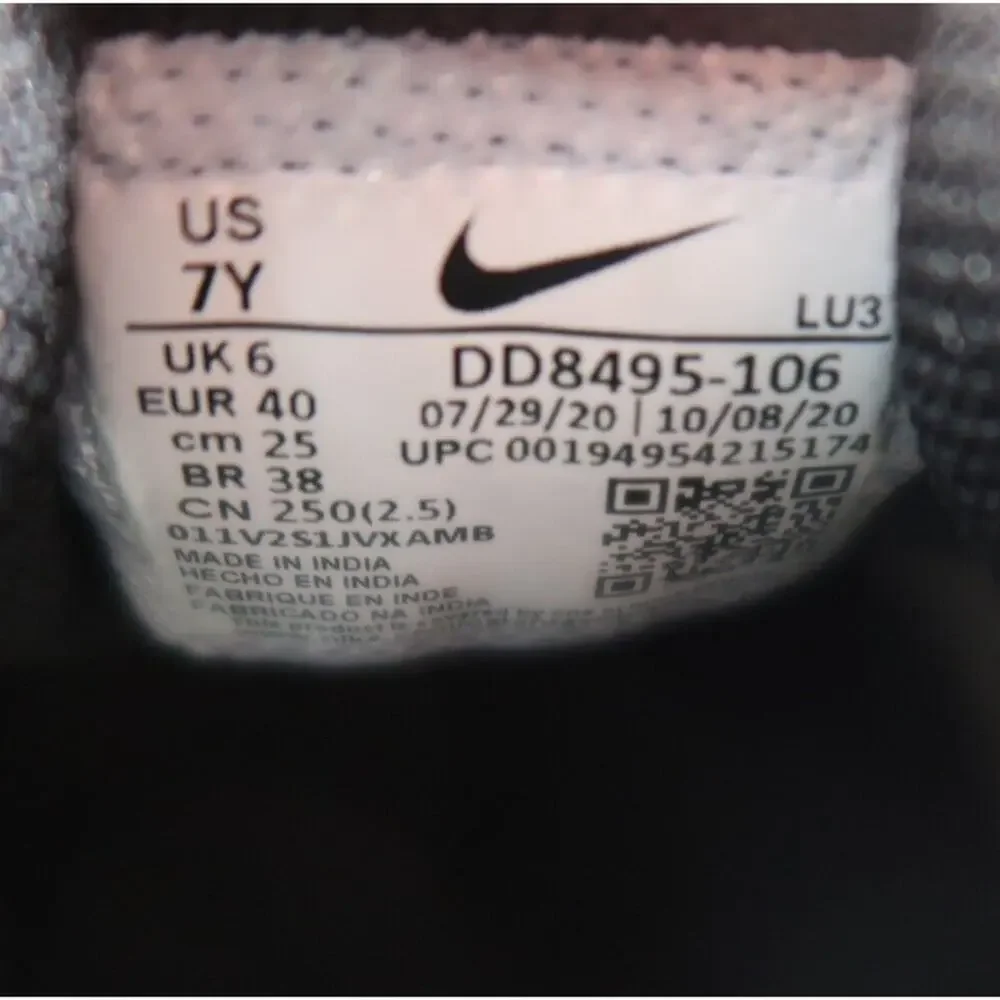 Nike Shoes Youth 7 Sneakers Athletic Court Borough Low Basketball GS Lifestyle